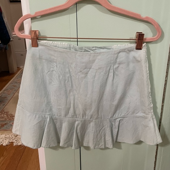 LF lace trim mini skirt - Picture 4 of 4